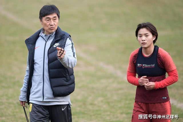 贝洛蒂重振雄风，连续进球助摩德纳飙升积分榜